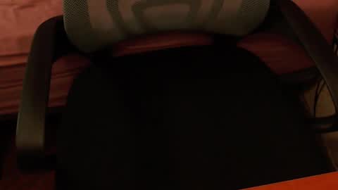 Snapshot of glebryba chatting on 12/04/25, 03:43 glebryba online show from 12/04/25, 03:43