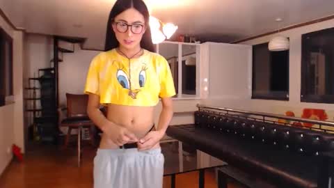 Snapshot of gleiahong chatting on 09/21/25, 12:07 gleiahong online show from 09/21/25, 12:07