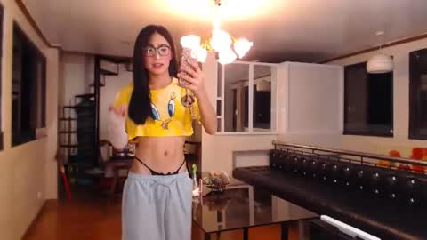 gleiahong online show from 09/27/25, 12:10