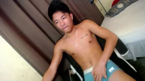 glenndou_daxs online show from 10/12/25, 11:37