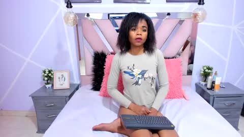 gletty noa online show from 02/15/25, 04:03