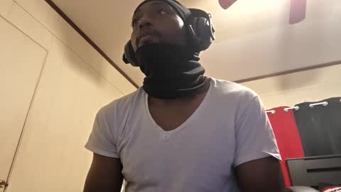 glomightyj online show from 05/18/26, 07:41