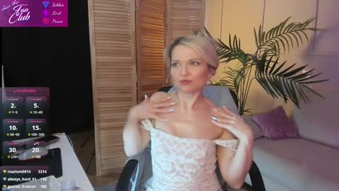 Gloria online show from 03/07/25, 01:51