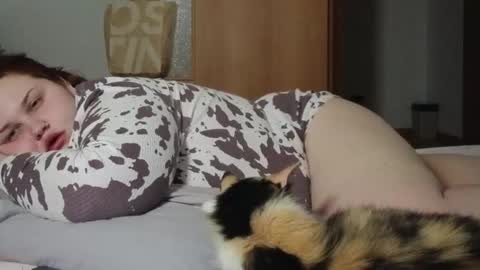 Snapshot of gloria_thomas chatting on 03/20/26, 10:25 gloria_thomas online show from 03/20/26, 10:25