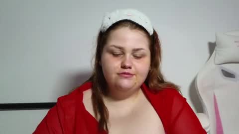 Snapshot of gloria_thomas chatting on 03/25/26, 06:52 gloria_thomas online show from 03/25/26, 06:52