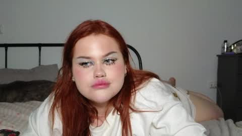 Snapshot of gloria_thomas chatting on 04/08/26, 06:08 gloria_thomas online show from 04/08/26, 06:08