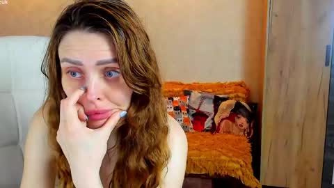 Gloria Wood online show from 05/16/26, 08:18