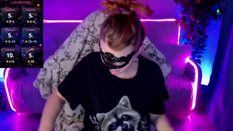gloriagrays online show from 12/25/24, 06:41