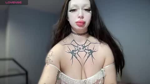 Snapshot of gloryaaaa chatting on 12/21/24, 12:31 I want to make you happy and lovense  online show from 12/21/24, 12:31