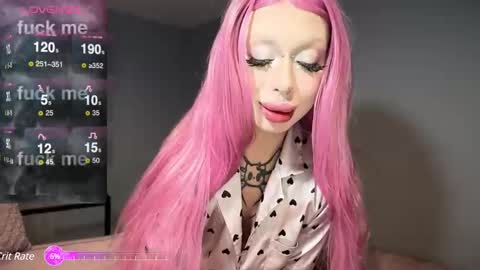 Snapshot of gloryaaaa chatting on 12/28/24, 07:33 I want to make you happy and lovense  online show from 12/28/24, 07:33