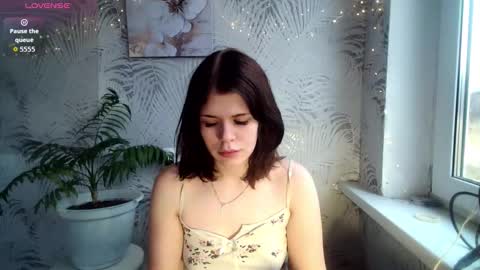  Roxy  online show from 11/20/25, 10:48
