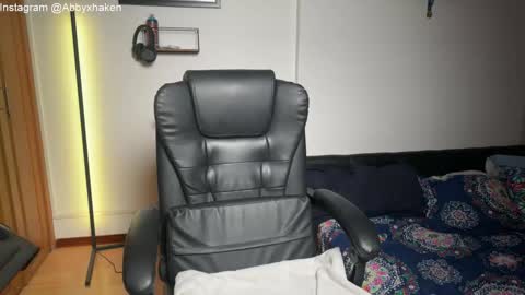 Abby  online show from 09/13/25, 01:38