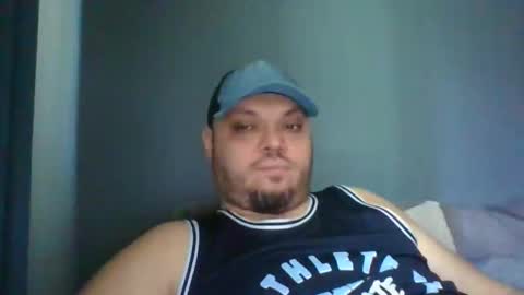 Snapshot of glusgan chatting on 09/22/25, 09:11 Your boy online show from 09/22/25, 09:11