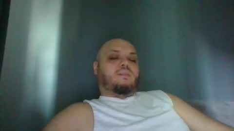 Snapshot of glusgan chatting on 10/01/25, 08:09 Your boy online show from 10/01/25, 08:09