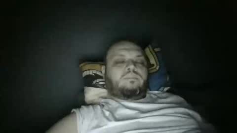 Snapshot of glusgan chatting on 10/16/25, 08:21 Your boy online show from 10/16/25, 08:21