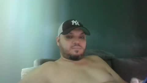 Snapshot of glusgan chatting on 10/29/25, 10:50 Your boy online show from 10/29/25, 10:50