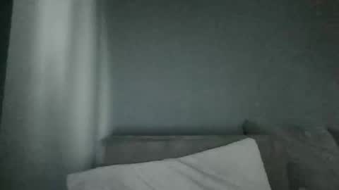 Snapshot of glusgan chatting on 11/18/25, 08:30 Your boy online show from 11/18/25, 08:30