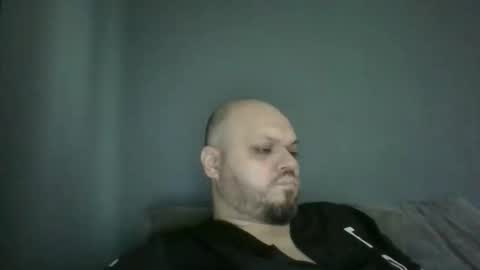 Snapshot of glusgan chatting on 11/27/25, 10:50 Your boy online show from 11/27/25, 10:50