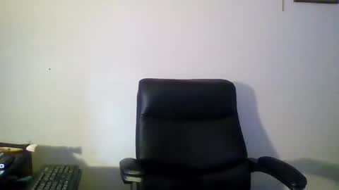 Snapshot of gmang4242 chatting on 05/29/26, 04:16 gmang4242 online show from 05/29/26, 04:16