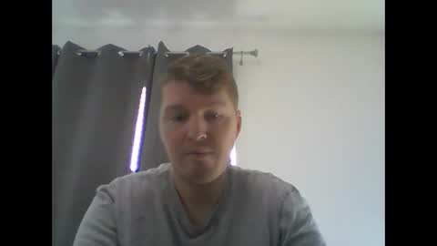 Snapshot of gmonay1331 chatting on 03/20/26, 04:01 gmonay1331 online show from 03/20/26, 04:01