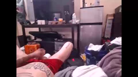 Snapshot of gnasty83 chatting on 11/24/25, 03:39 gnasty83 online show from 11/24/25, 03:39