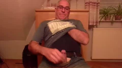 gngh1969 online show from 05/27/26, 09:45