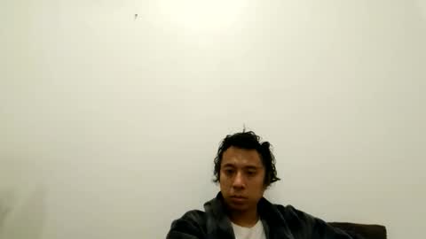 Snapshot of gnik8124 chatting on 05/16/26, 11:20 gnik8124 online show from 05/16/26, 11:20
