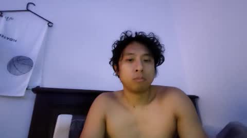 Snapshot of gnik8124 chatting on 06/02/26, 12:18 gnik8124 online show from 06/02/26, 12:18