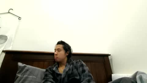 Snapshot of gnik8124 chatting on 06/03/26, 11:35 gnik8124 online show from 06/03/26, 11:35