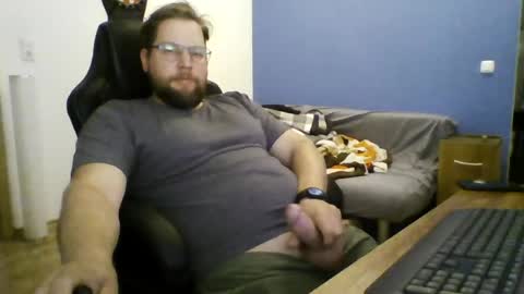 gnik_labinnah online show from 07/23/26, 09:13