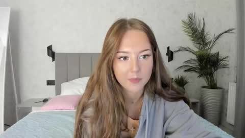 Lina online show from 09/30/25, 01:32