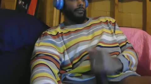 Snapshot of goatchocolate chatting on 03/11/25, 06:30 goatchocolate online show from 03/11/25, 06:30