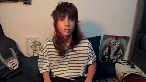 Snapshot of god_dereck chatting on 05/16/26, 07:27 god_dereck online show from 05/16/26, 07:27