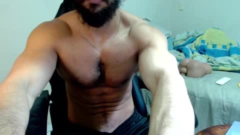 Snapshot of god_hunkules chatting on 11/01/25, 03:47 god hunkules online show from 11/01/25, 03:47