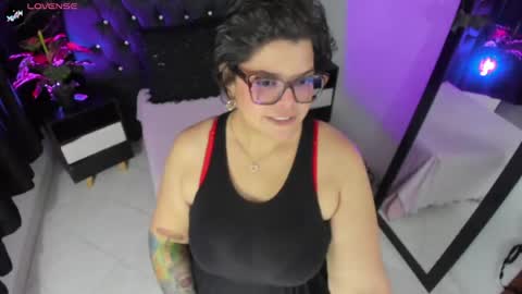 Aretha online show from 07/21/26, 01:02