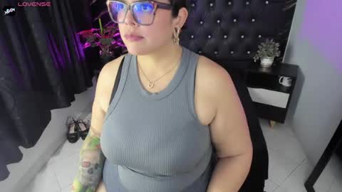 Aretha online show from 07/28/26, 04:39