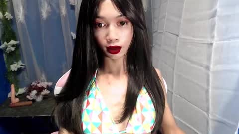 Snapshot of goddess_ayah chatting on 10/28/25, 09:46 Ayah online show from 10/28/25, 09:46