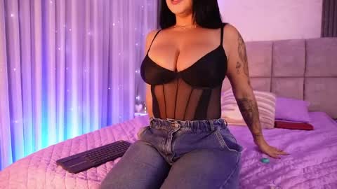 goddess_eli77 online show from 05/13/26, 03:04