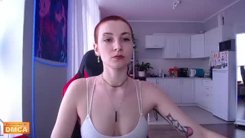 Snapshot of goddess_elpisfoxter chatting on 06/09/26, 09:54 Elpis Foxter online show from 06/09/26, 09:54