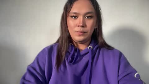 Snapshot of goddess_marickx_xoxo chatting on 10/14/25, 06:47 MARICKX online show from 10/14/25, 06:47