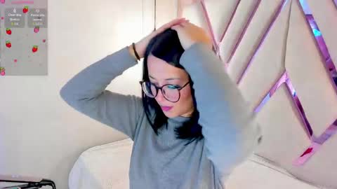 M A R T I N A  online show from 04/30/26, 12:44