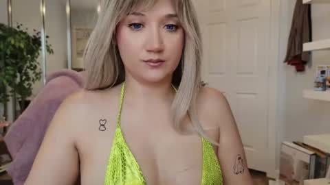 Snapshot of goddessemmy chatting on 07/20/26, 03:58 Goddess Emmy online show from 07/20/26, 03:58