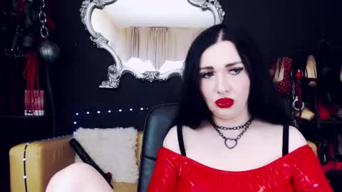 Snapshot of goddessgeorgia chatting on 04/15/26, 04:03 Goddess Georgia online show from 04/15/26, 04:03