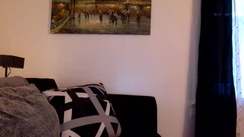 Snapshot of goddessjaylastar chatting on 12/02/25, 01:50 GoddessJayla Star online show from 12/02/25, 01:50