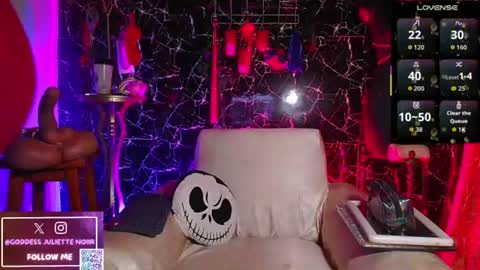 Goddes Juliette Noiir online show from 06/15/26, 11:12