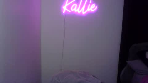 Snapshot of goddesskallie chatting on 01/05/25, 10:53 Kallie online show from 01/05/25, 10:53