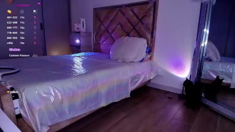 Linda online show from 09/27/25, 10:15