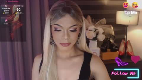 Michaella online show from 06/11/26, 07:12