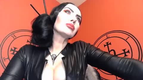 GODDESS MIDNIGHT online show from 10/18/25, 06:19
