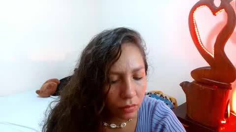  Naih Reyes online show from 12/21/24, 01:47